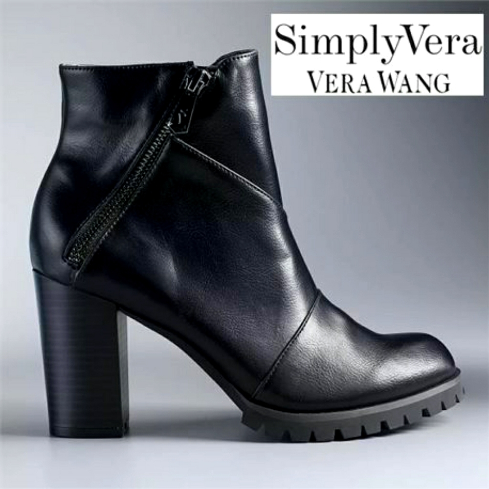 Vera wang memory foam boots! NWT!